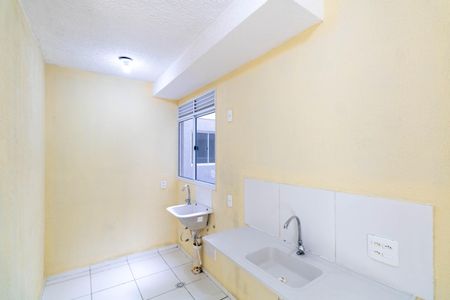 Apartamento para alugar com 40m², 2 quartos e sem vagaCozinha e Área de Serviço