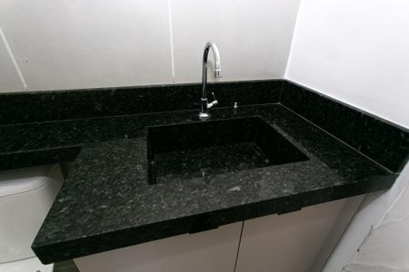 Apartamento à venda com 43m², 2 quartos e 1 vaga Apartamento à venda com 43m², 2 quartos e 1 vagaBanheiro da Suíte
