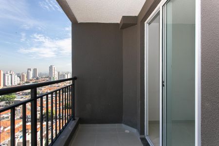 Apartamento à venda com 43m², 2 quartos e 1 vaga Apartamento à venda com 43m², 2 quartos e 1 vagaVaranda / Área de Serviço