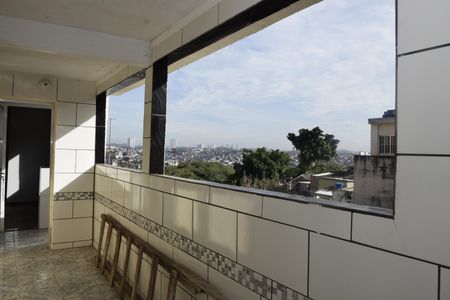 Casa para alugar com 55m², 2 quartos e sem vagaVaranda