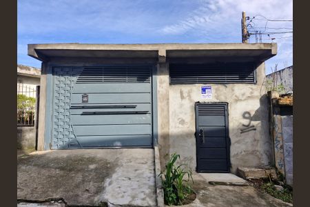 Casa para alugar com 55m², 2 quartos e sem vagaFachada