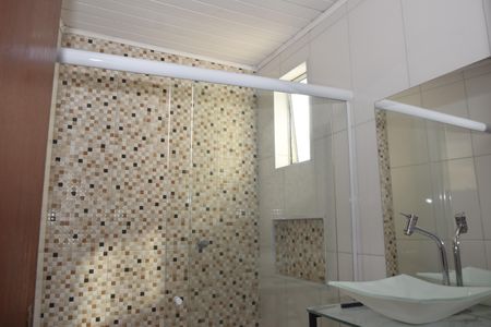 Casa para alugar com 55m², 2 quartos e sem vagaBanheiro da Suíte