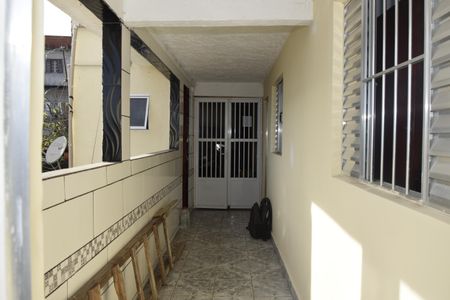 Casa para alugar com 55m², 2 quartos e sem vagaVaranda