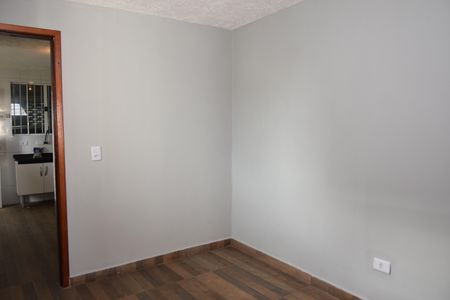 Quarto 1 de casa para alugar com 2 quartos, 55m² em Jardim Macedonia, Embu das Artes