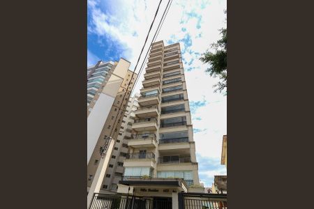 Apartamento à venda com 98m², 3 quartos e 2 vagas Apartamento à venda com 98m², 3 quartos e 2 vagasFachada