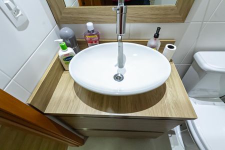 Apartamento à venda com 98m², 3 quartos e 2 vagas Apartamento à venda com 98m², 3 quartos e 2 vagasBanheiro Social