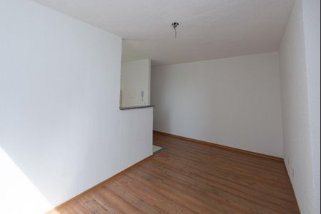 Apartamento para alugar com 45m², 2 quartos e 1 vagaSala