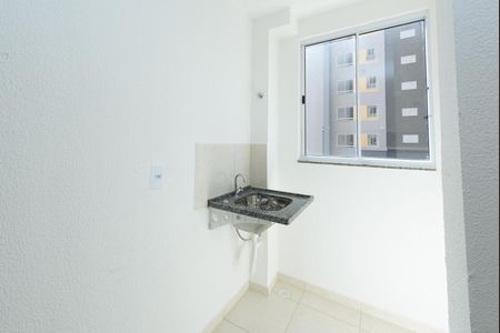 Apartamento para alugar com 45m², 2 quartos e 1 vagaÁrea de Serviço