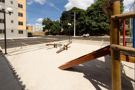 Apartamento para alugar com 45m², 2 quartos e 1 vagaÁrea comum - Playground