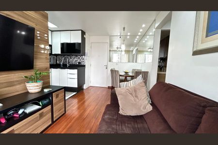 Sala de apartamento à venda com 2 quartos, 47m² em Gopouva, Guarulhos