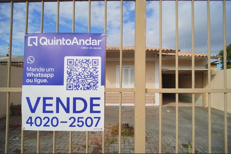 Casa à venda com 140m², 3 quartos e 2 vagasplaca