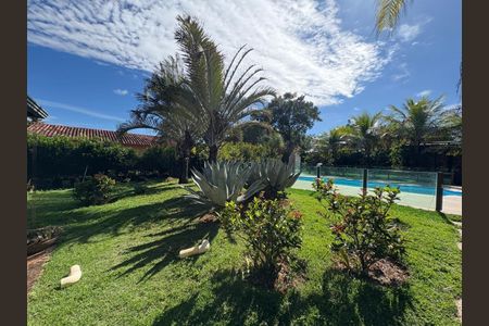 Casa de condomínio à venda com 200m², 4 quartos e 5 vagas