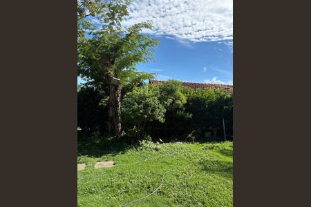 Casa de condomínio à venda com 200m², 4 quartos e 5 vagas