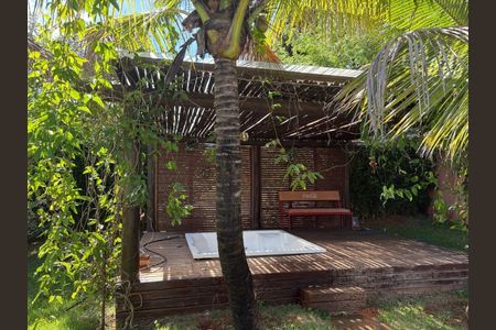Casa de condomínio à venda com 200m², 4 quartos e 5 vagas