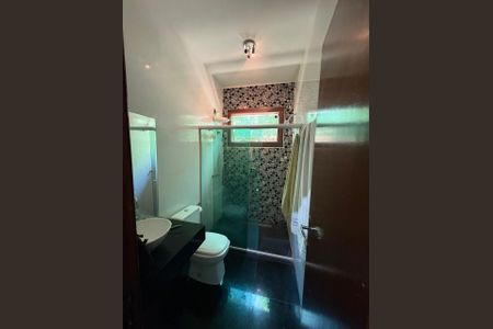 Casa de condomínio à venda com 200m², 4 quartos e 5 vagas