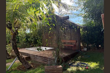 Casa de condomínio à venda com 200m², 4 quartos e 5 vagas
