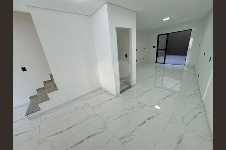 Casa à venda com 2 quartos, 110m² em Penha de França, São Paulo