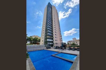Apartamento à venda com 120m², 4 quartos e 3 vagas