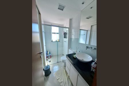 Apartamento à venda com 120m², 4 quartos e 3 vagas