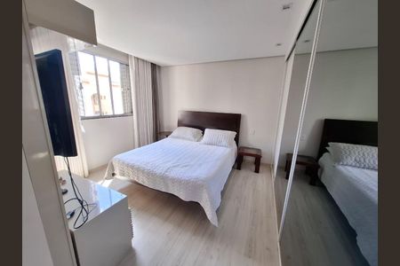 Apartamento à venda com 120m², 4 quartos e 3 vagas