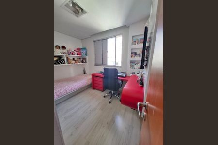 Apartamento à venda com 120m², 4 quartos e 3 vagas
