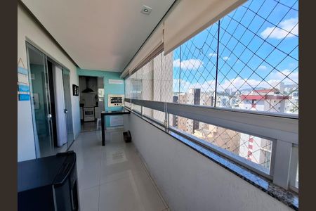 Apartamento à venda com 120m², 4 quartos e 3 vagas