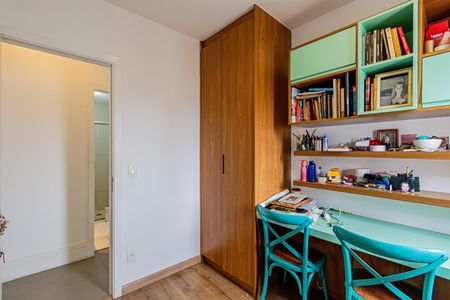 Apartamento para alugar com 70m², 3 quartos e 2 vagas Apartamento para alugar com 70m², 3 quartos e 2 vagasQuarto 01
