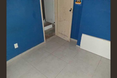 Casa à venda com 47m², 2 quartos e 1 vaga