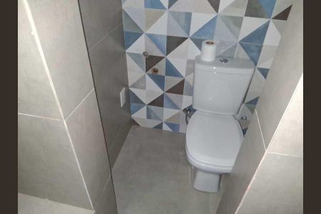 Casa à venda com 47m², 2 quartos e 1 vaga