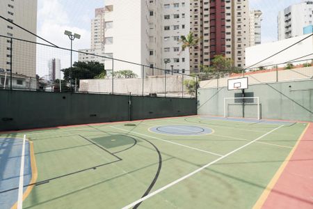 Apartamento à venda com 235m², 4 quartos e 4 vagasQuadra