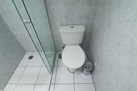 Apartamento à venda com 235m², 4 quartos e 4 vagasBanheiro da Suíte 1