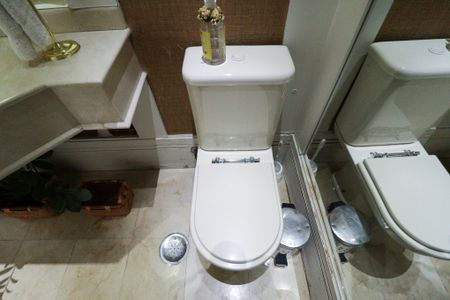 Apartamento à venda com 235m², 4 quartos e 4 vagasLavabo