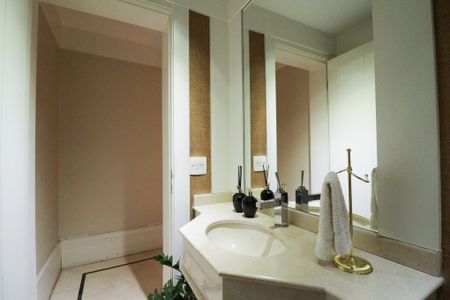 Apartamento à venda com 235m², 4 quartos e 4 vagasLavabo