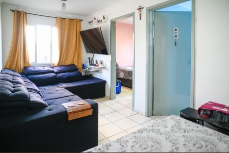 Sala de apartamento para alugar com 2 quartos, 50m² em Parque Fongaro, São Paulo