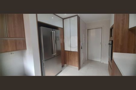 Apartamento à venda com 134m², 3 quartos e 3 vagas