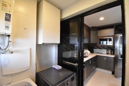 Apartamento para alugar com 65m², 2 quartos e 1 vagaÁrea de Serviço