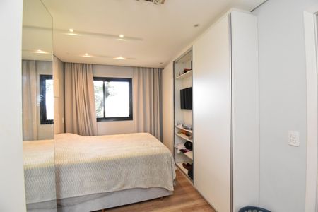Suite de apartamento para alugar com 2 quartos, 65m² em Cristo Rei, Curitiba