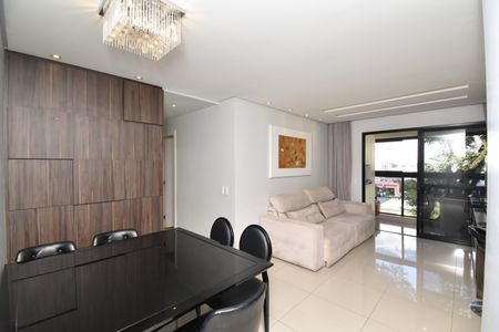 Sala de apartamento para alugar com 2 quartos, 65m² em Cristo Rei, Curitiba