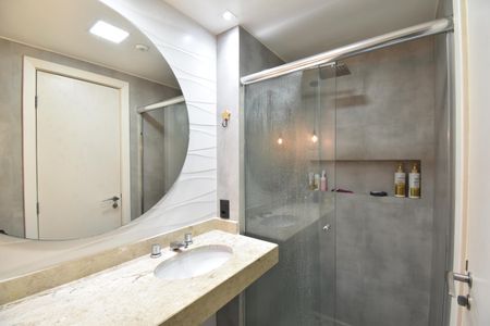 Apartamento para alugar com 65m², 2 quartos e 1 vagaBanheiro 2