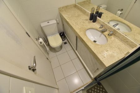 Apartamento para alugar com 65m², 2 quartos e 1 vagaBanheiro da Suíte