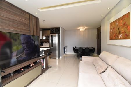 Sala de apartamento para alugar com 2 quartos, 65m² em Cristo Rei, Curitiba