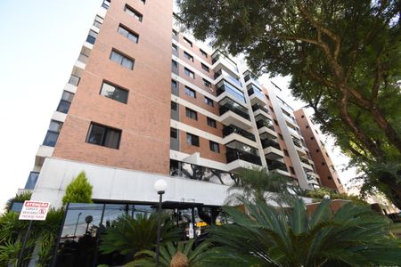 Apartamento para alugar com 65m², 2 quartos e 1 vagaFachada