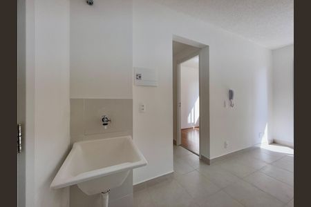 Apartamento para alugar com 35m², 2 quartos e sem vaga Apartamento para alugar com 35m², 2 quartos e sem vagaÁrea de Serviço