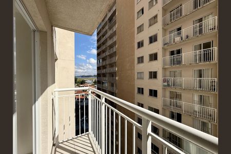 Apartamento para alugar com 35m², 2 quartos e sem vaga Apartamento para alugar com 35m², 2 quartos e sem vagaSacada