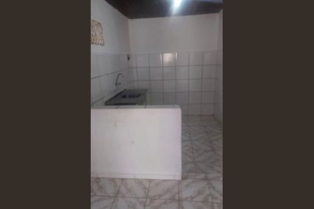 Cozinha de apartamento para alugar com 2 quartos, 50m² em Tororó, Salvador