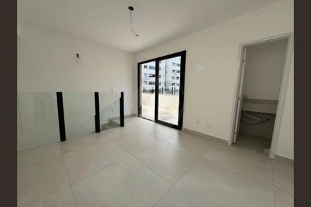 Apartamento à venda com 3 quartos, 133m² em Santo Antônio, Belo Horizonte
