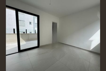 Apartamento à venda com 3 quartos, 133m² em Santo Antônio, Belo Horizonte