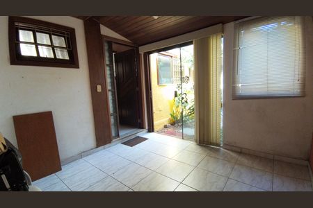 Casa de condomínio à venda com 160m², 5 quartos e 2 vagasQuarto 3