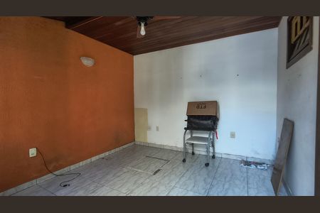 Casa de condomínio à venda com 160m², 5 quartos e 2 vagasQuarto 3