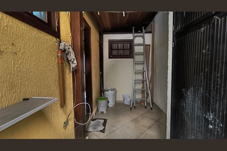 Casa de condomínio à venda com 160m², 5 quartos e 2 vagasÁrea de Serviço 